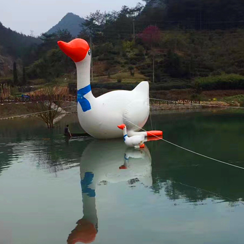 Cute goose animal inflatable swan for resort promotion