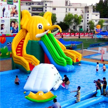  Moveable elephant water slide with pool	