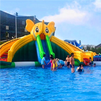  Moveable elephant water slide with pool	