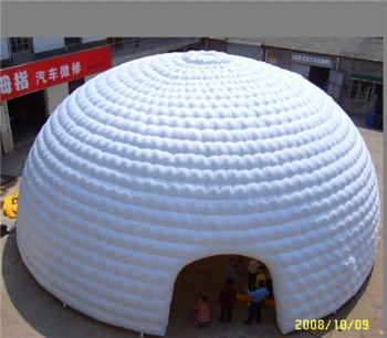 White Inflatable sealed dome tent Germany
