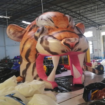  Animal inflatable entrance - great for sports teams	