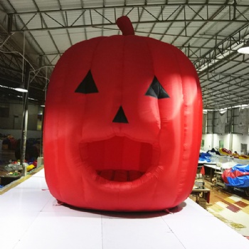  Enormous jack-o-lantern halloween	