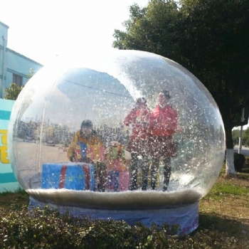  Amazing Christmas theme Inflatable Snow Globe For Photo Shoot	
