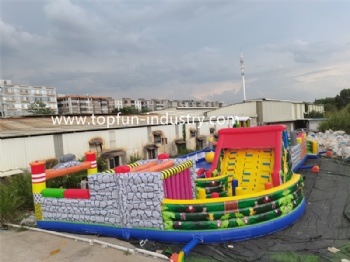  inflatable playground for large venues	