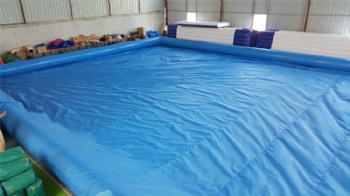  Large blue inflatable rectangular water pool with cover for kids	