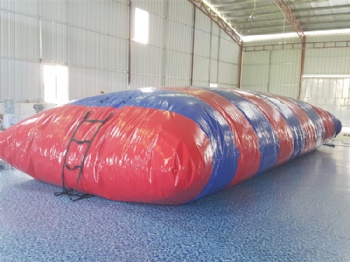  Large PVC air bag mattress floating catapult inflatable water blob  jump with tower	